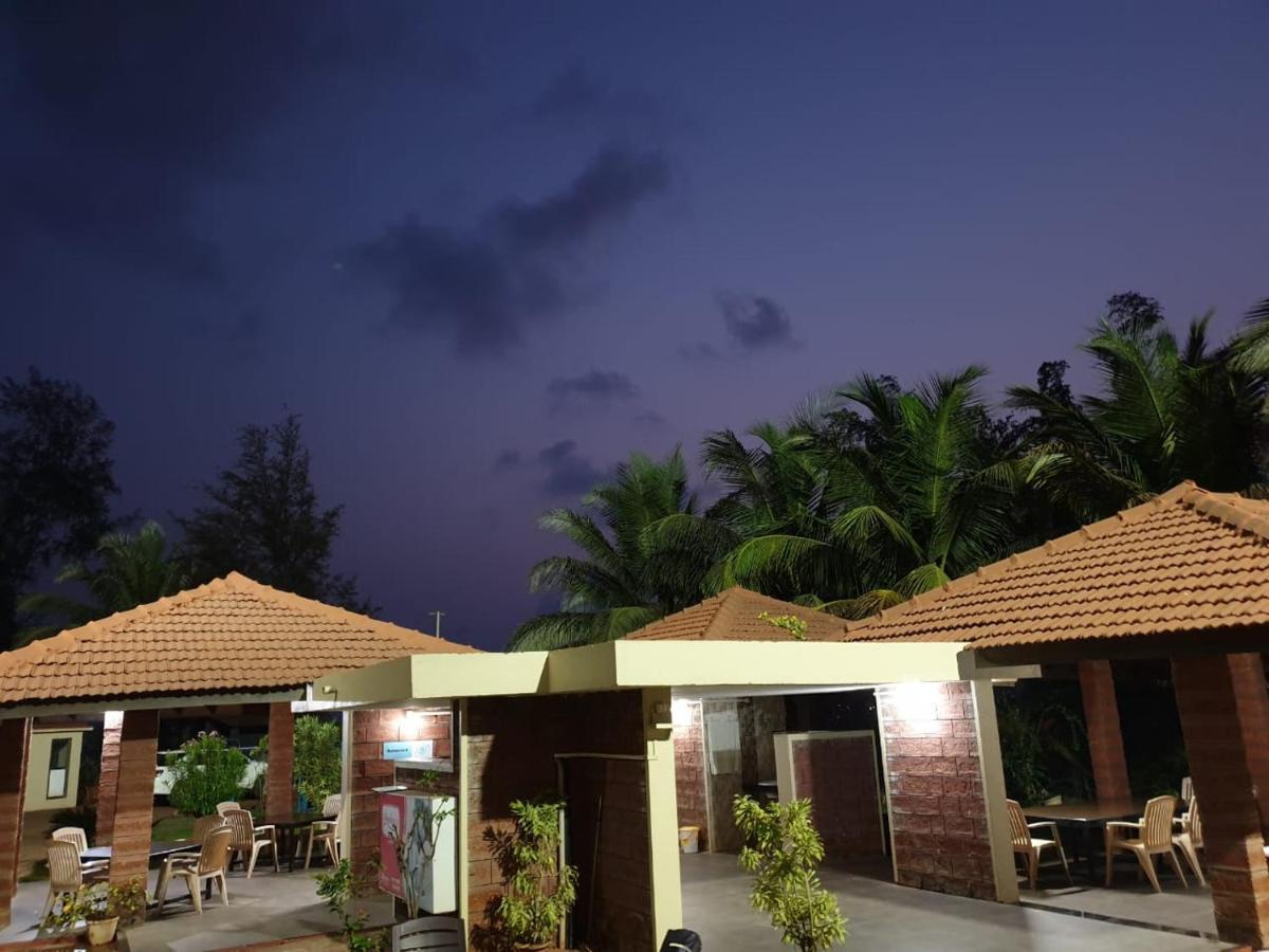 Sagar Sawali Beach Resort Karde Dāpoli Eksteriør bilde
